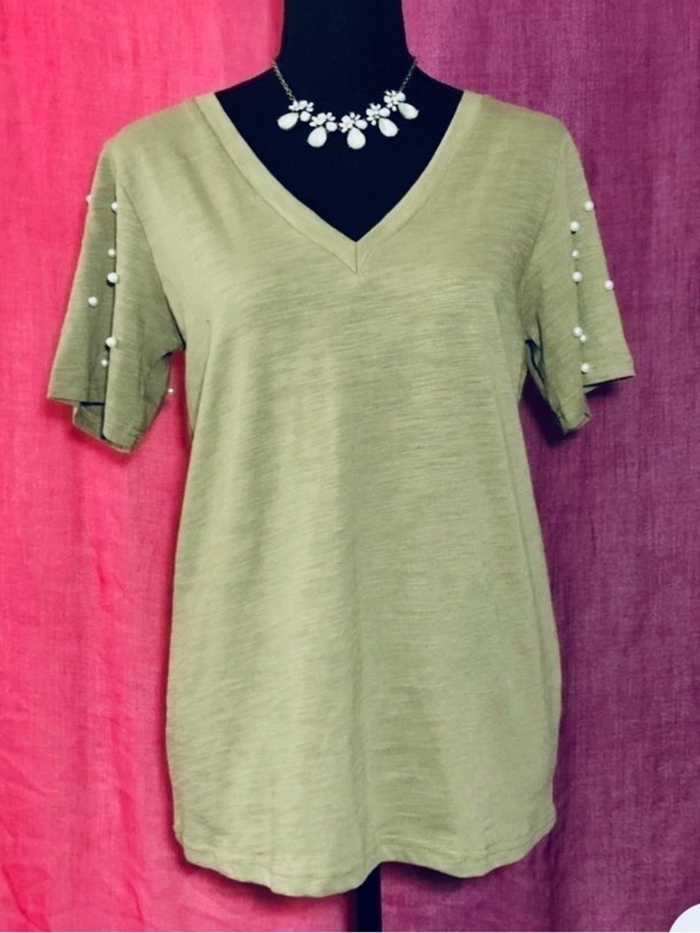 ❗️Jax & Henley Olive Pearl-Embellished V-Neck Women's Top